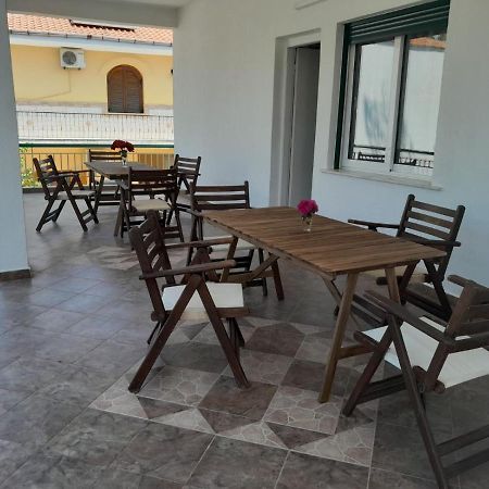 Haus Dusseldorf Apartment Potos Ngoại thất bức ảnh