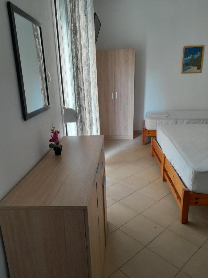 Haus Dusseldorf Apartment Potos Ngoại thất bức ảnh